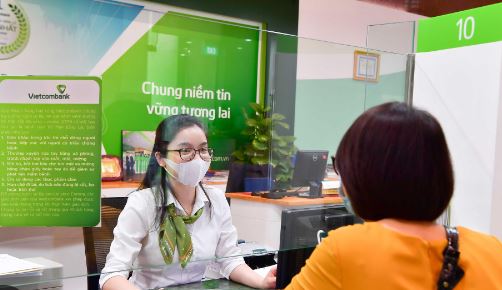 tra cuu ma giao dịch vietcombank tai quay giao dich