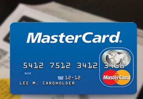 uu nhuoc diem khi rut tien bang the mastercard