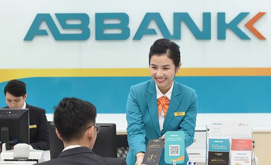 luong nhan vien abbank