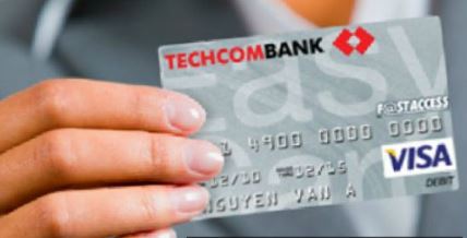 cach lam the visa ngan hang techcombank